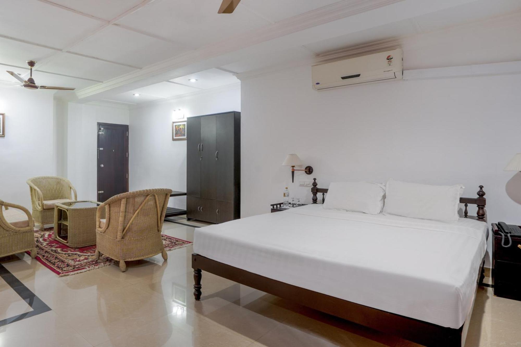 Palette Resorts- Tapovan Green County Thattakad Ngoại thất bức ảnh