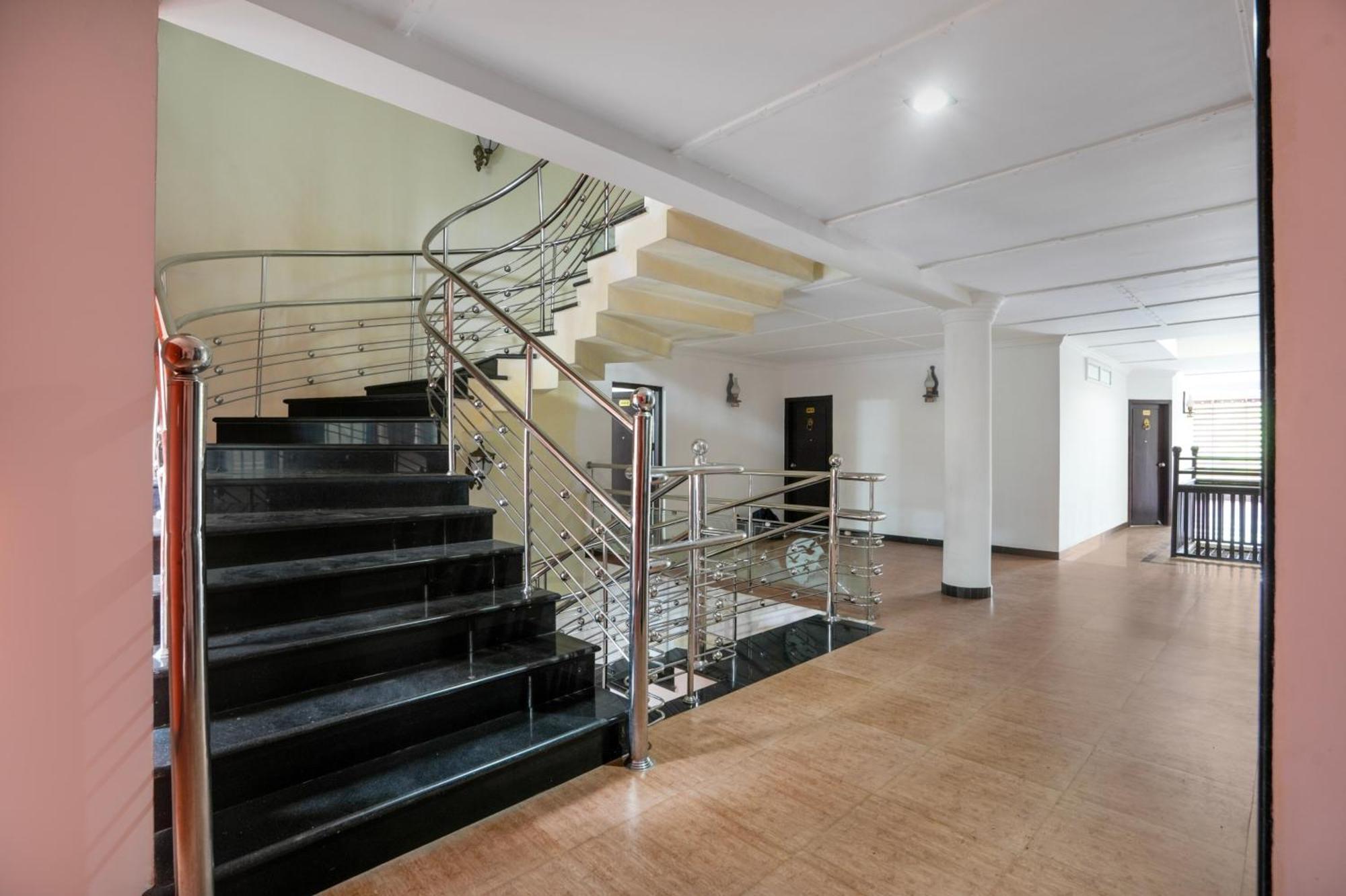 Palette Resorts- Tapovan Green County Thattakad Ngoại thất bức ảnh