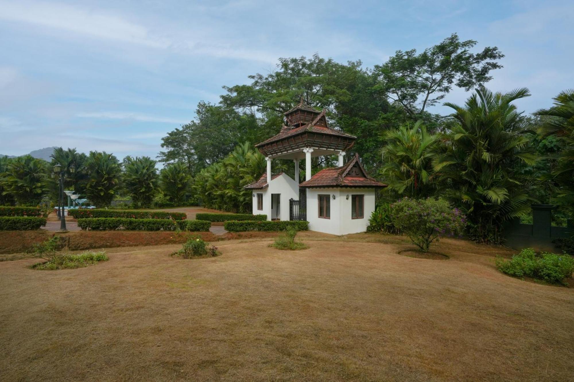 Palette Resorts- Tapovan Green County Thattakad Ngoại thất bức ảnh